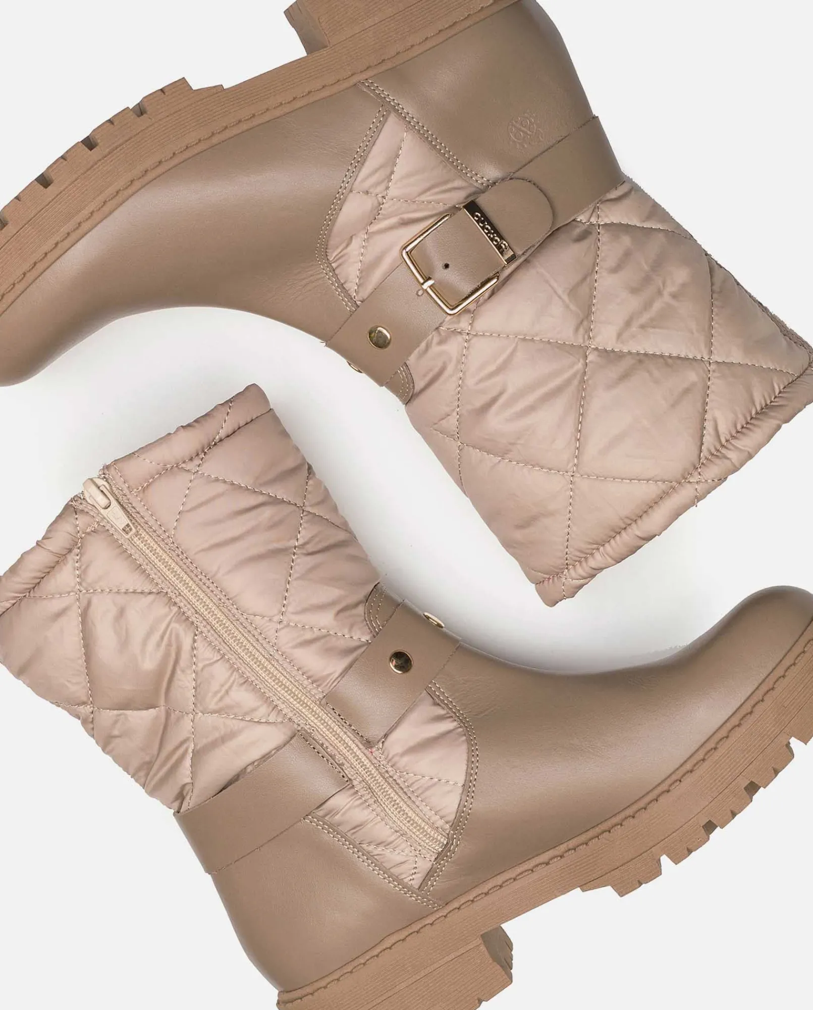 Discount Yokono Botín Plano BERNA-003 Beige