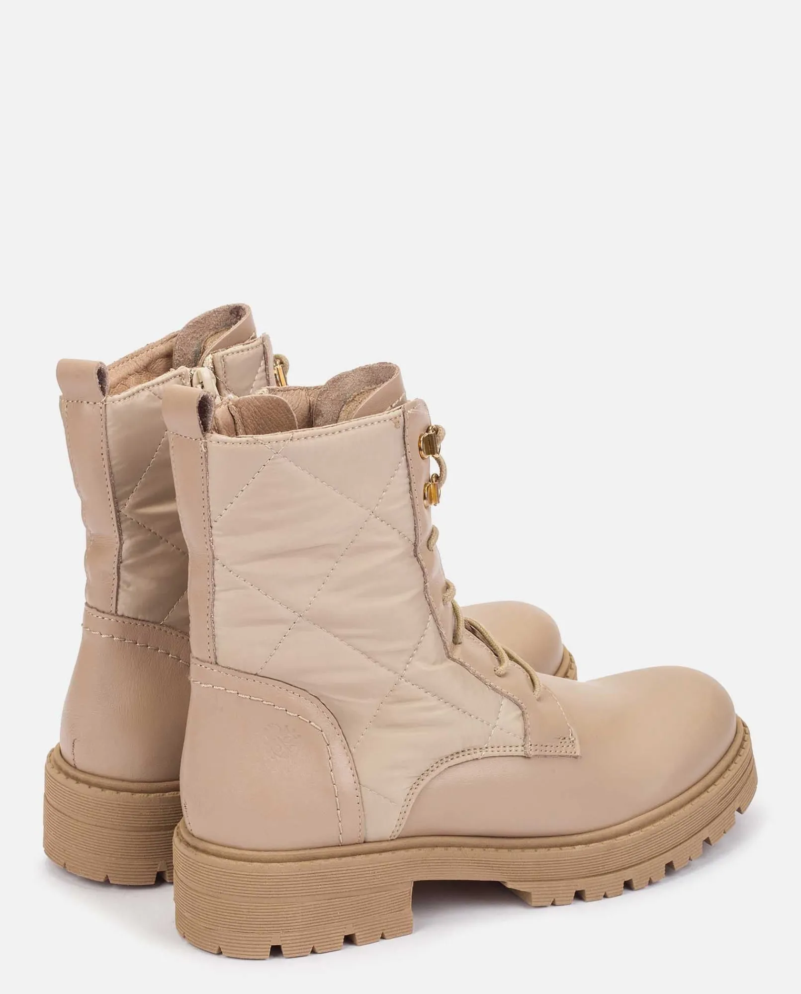 Online Yokono Botín Plano BERNA-007 Beige
