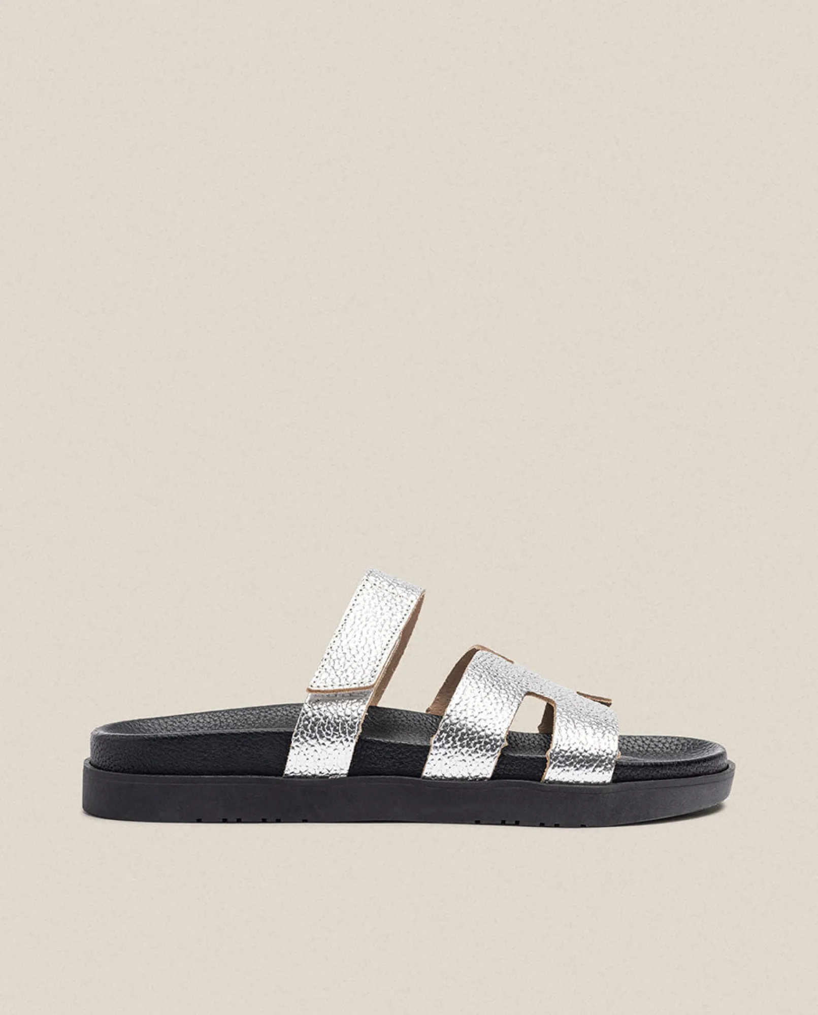 Best Sale Yokono Sandalia Plana Morena 125 Plata