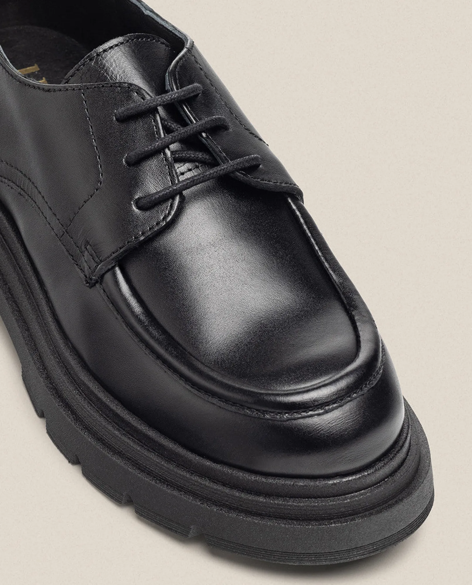 Flash Sale Yokono Zapato Plano CHAM-002 Negro